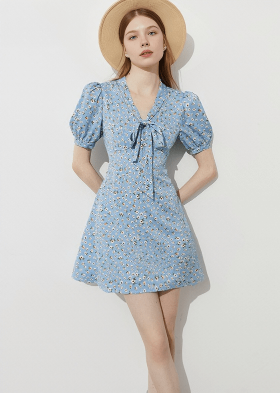 PUFF SLEEVE DITSY FLORAL DRESS - Vera Lumina