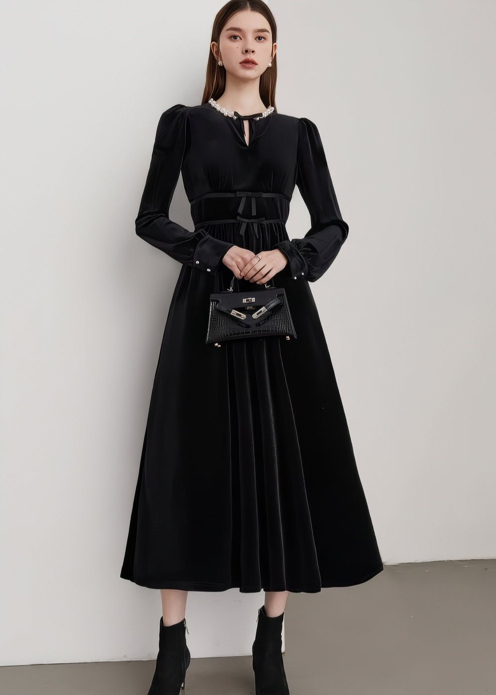 Ribbon Design Velvet Mini Dress - Vera Lumina