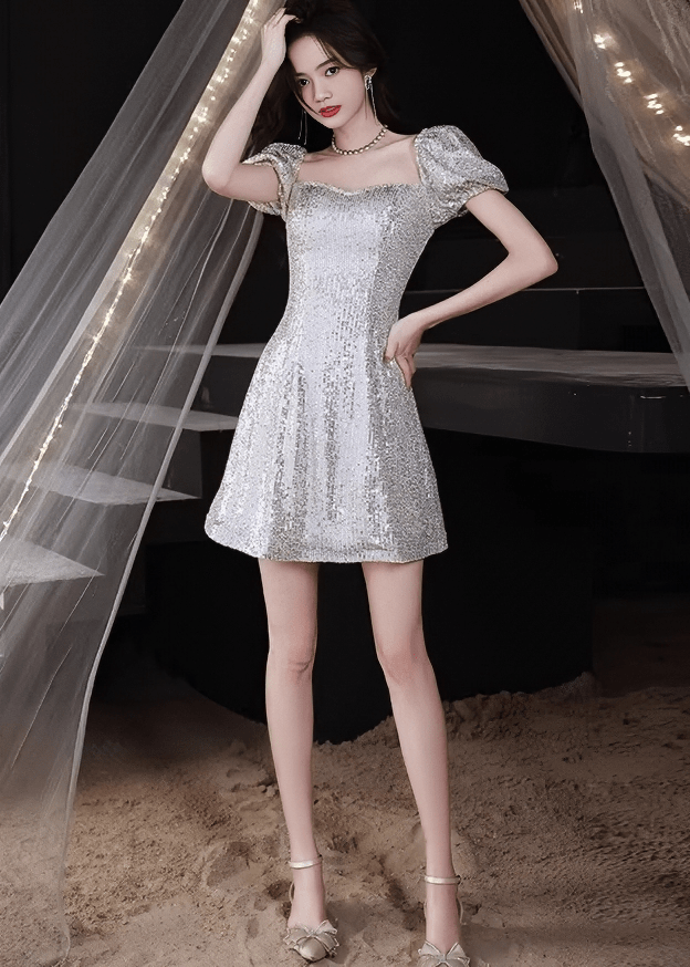 ビジューグリッターパフスリーブAラインドレス - Vera Lumina