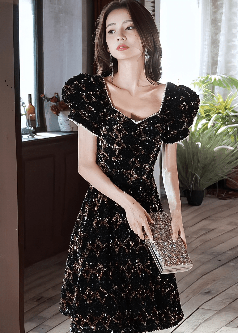 パフスリーブパールトリムビジューAラインドレス - Vera Lumina