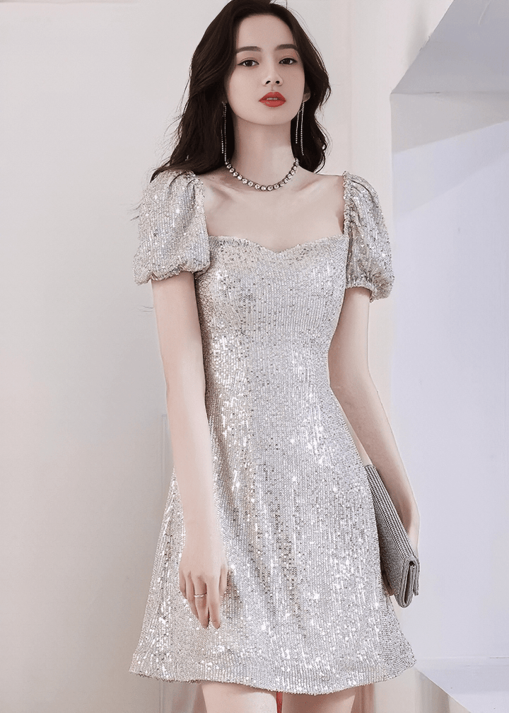 ビジューグリッターパフスリーブAラインドレス - Vera Lumina