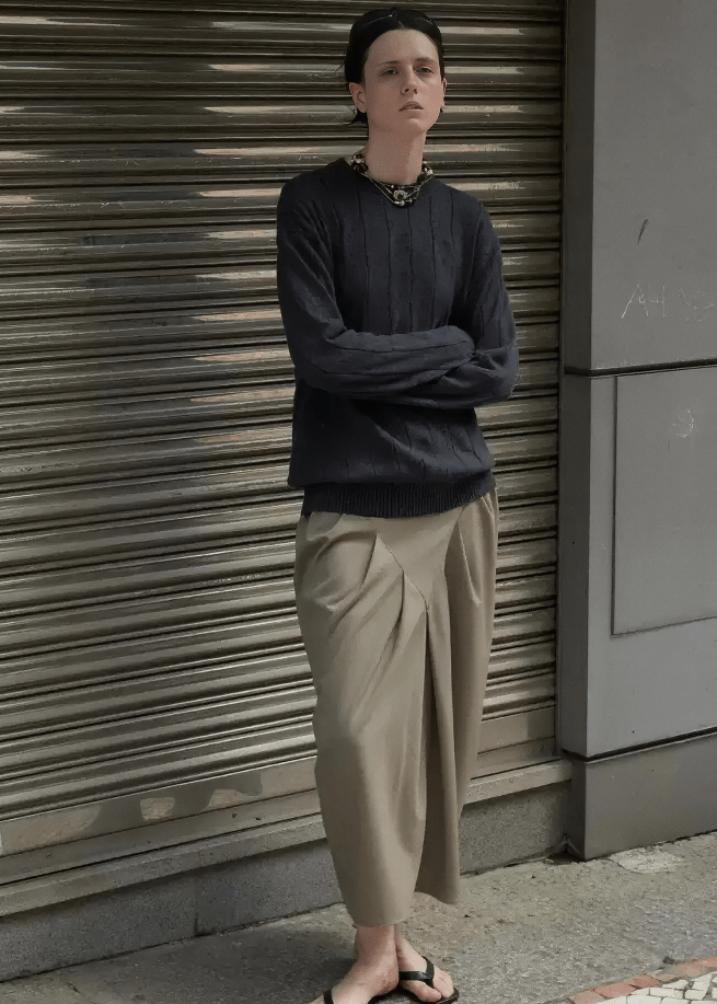 ARCHITECTURAL SEAM PULLOVER - Vera Lumina