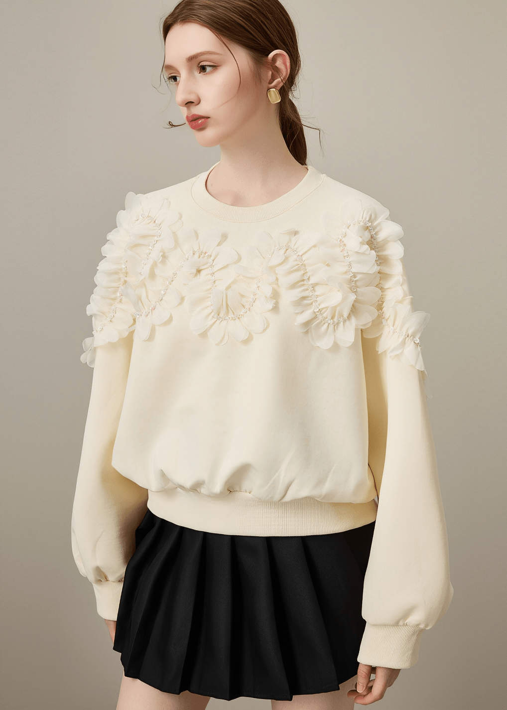 BEADED FLORAL SWEATSHIRT - Vera Lumina