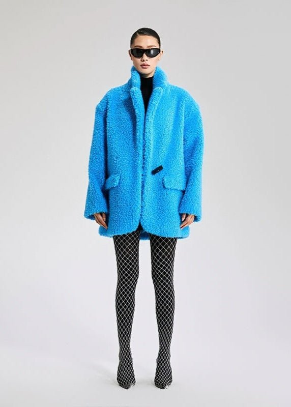 blue fur coat - Vera Lumina