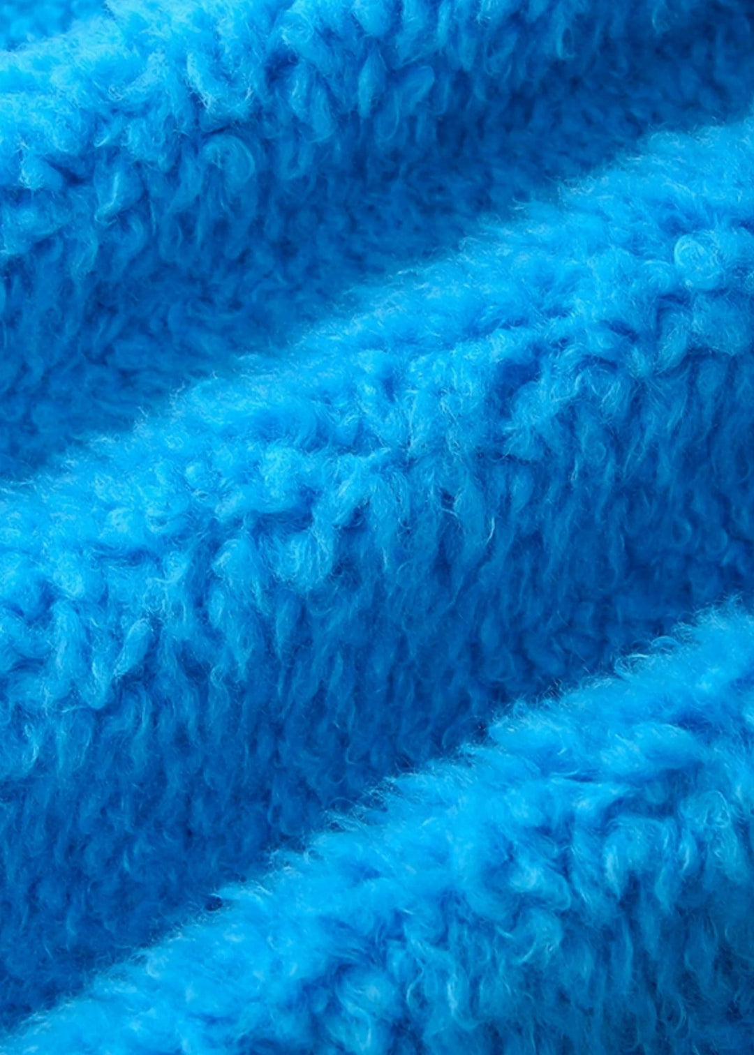 blue fur coat - Vera Lumina
