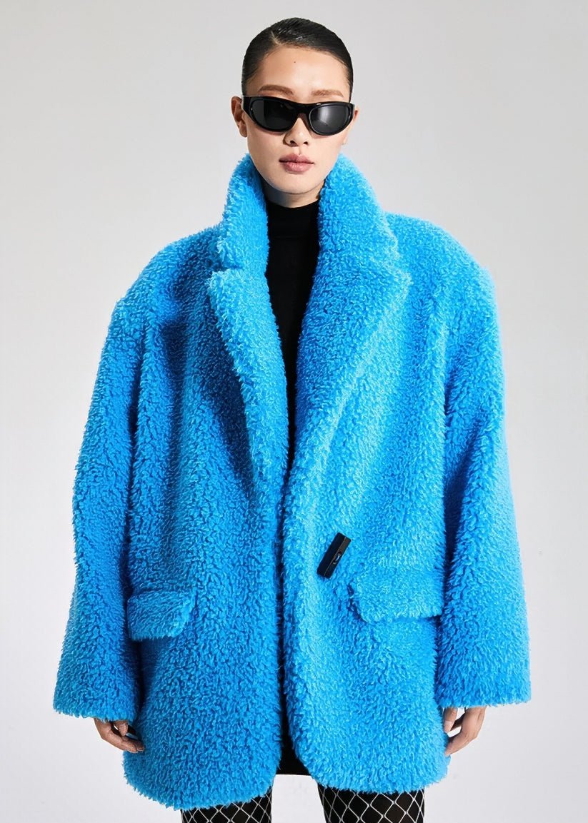 blue fur coat - Vera Lumina
