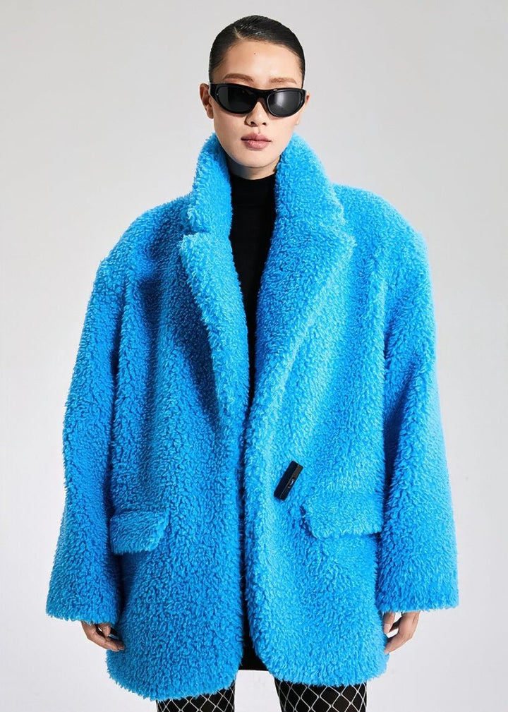 blue fur coat - Vera Lumina