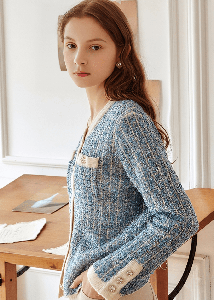 BOUCLÉ TWEED PEARL BUTTON CARDIGAN - Vera Lumina