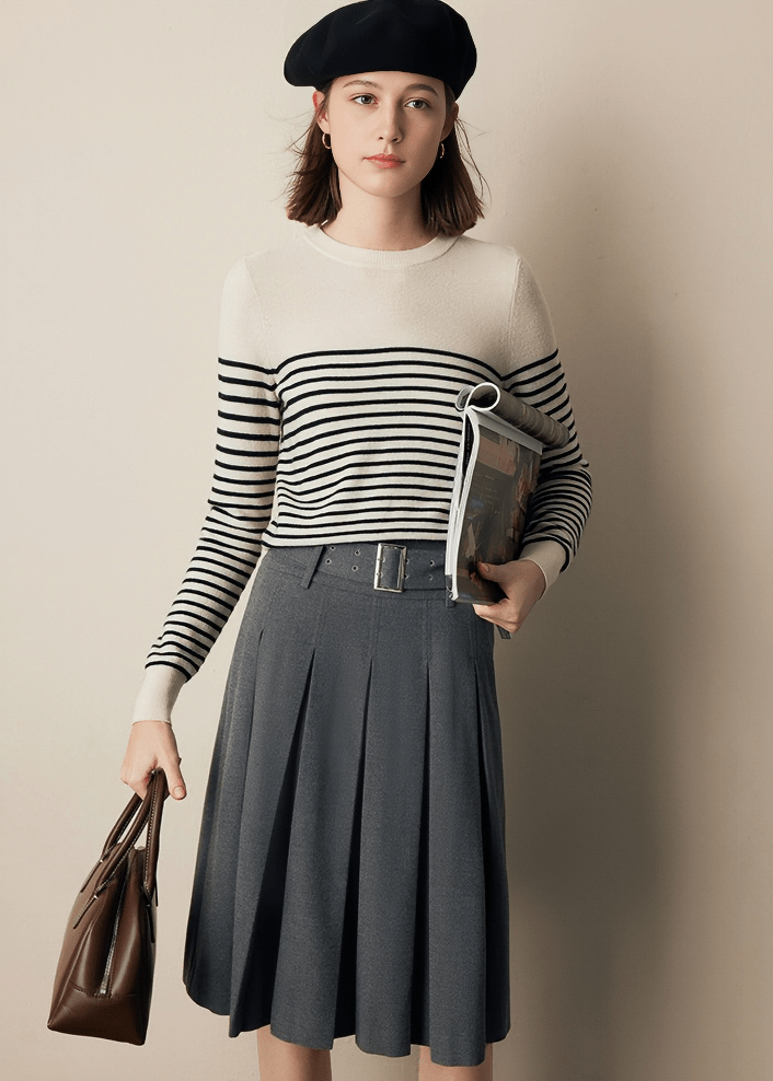 BUCKLE BELT PLEATED SKIRT - Vera Lumina