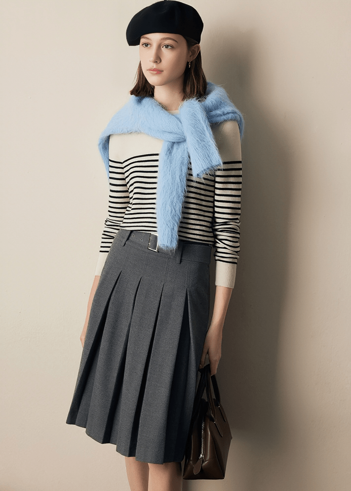 BUCKLE BELT PLEATED SKIRT - Vera Lumina
