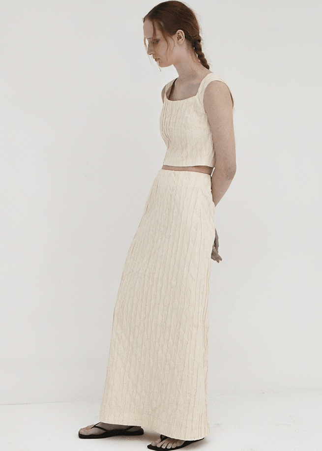 CABLE KNIT COLUMN MAXI SKIRT - Vera Lumina