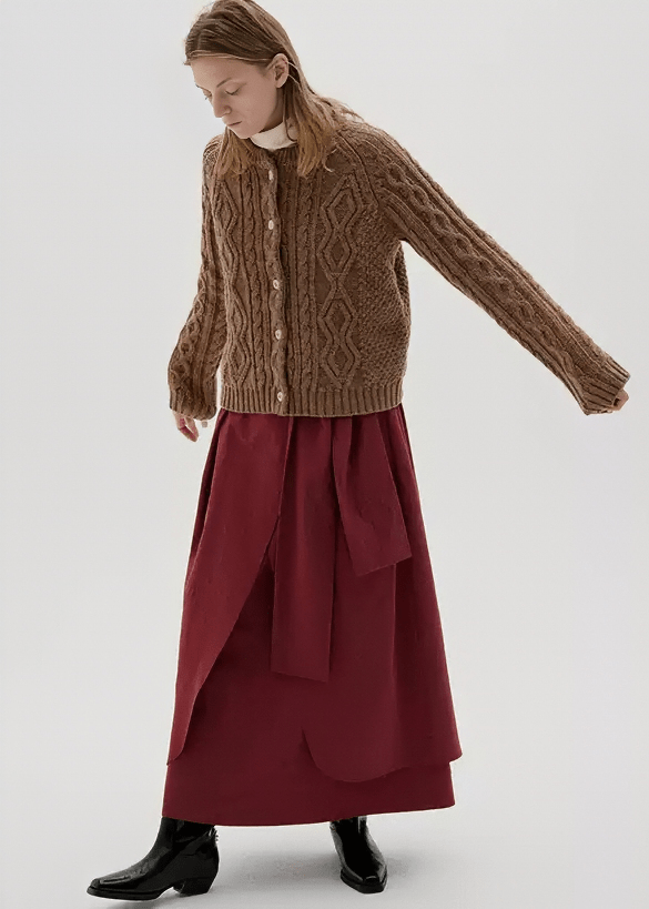 CABLE KNIT CROPPED CARDIGAN - Vera Lumina