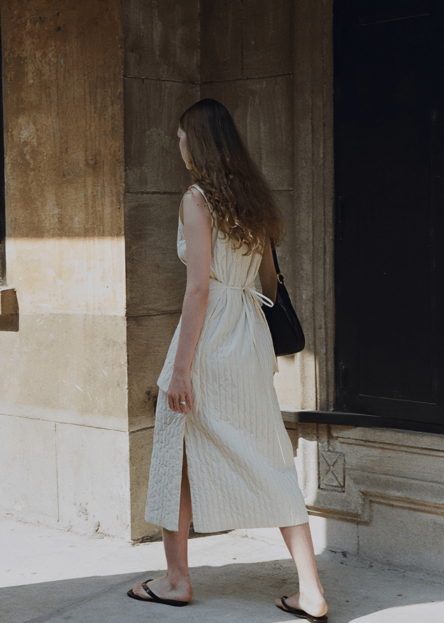 CABLE KNIT VEST DRESS - Vera Lumina