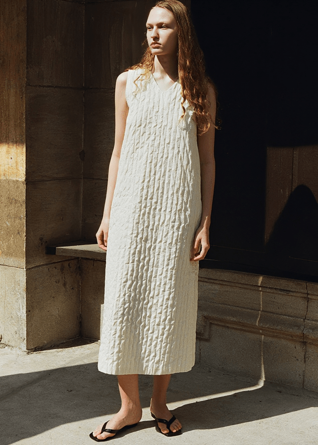 CABLE KNIT VEST DRESS - Vera Lumina
