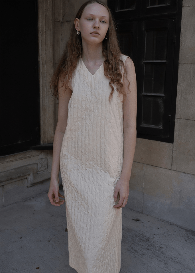 CABLE KNIT VEST DRESS - Vera Lumina