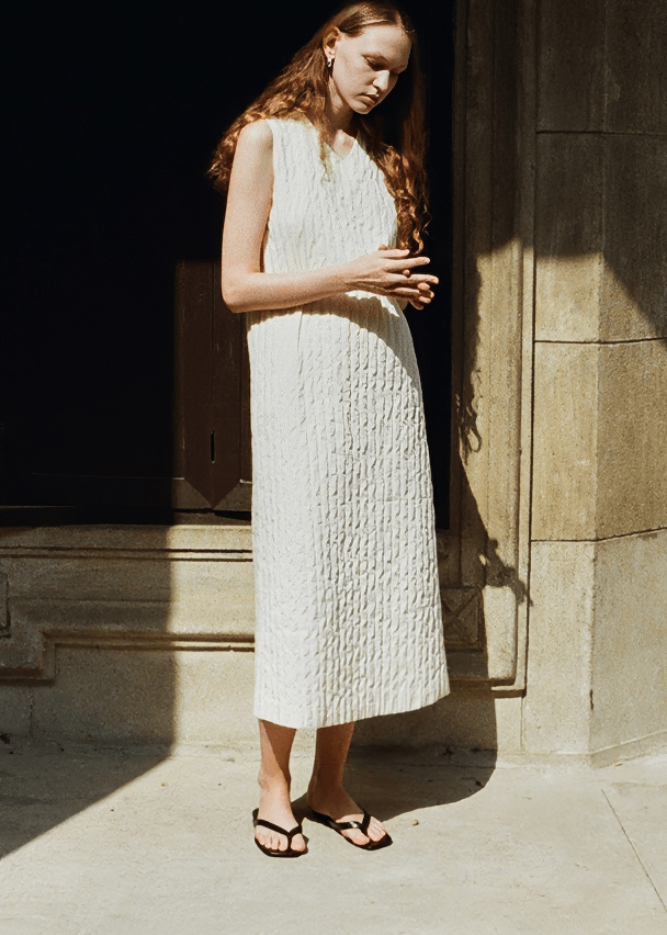CABLE KNIT VEST DRESS - Vera Lumina