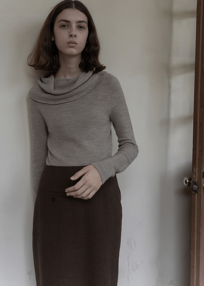 DRAPED COWL NECK PULLOVER - Vera Lumina
