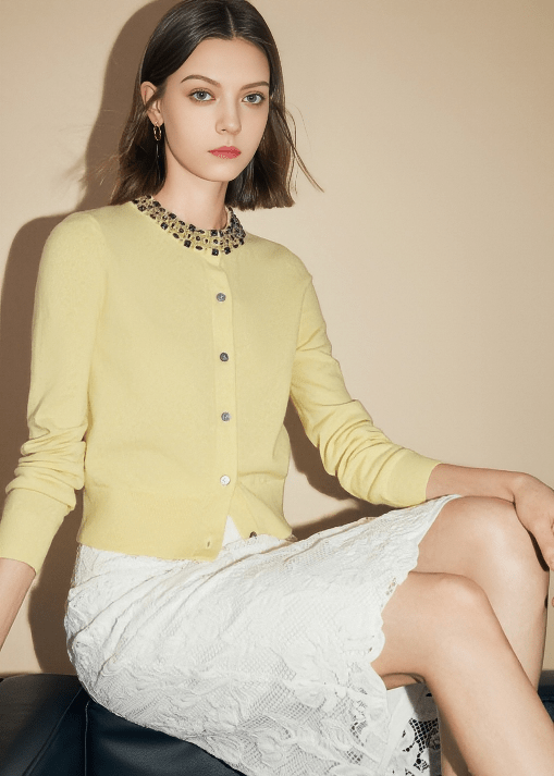 EMBELLISHED COLLAR PEARL BUTTON CARDIGAN - Vera Lumina