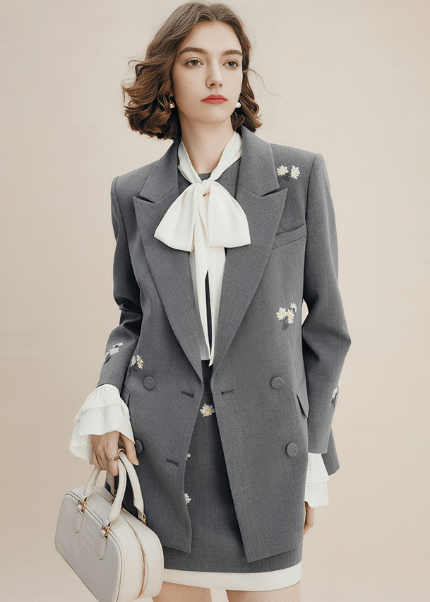 EMBROIDERED DAISY DOUBLE BREASTED JACKET - Vera Lumina