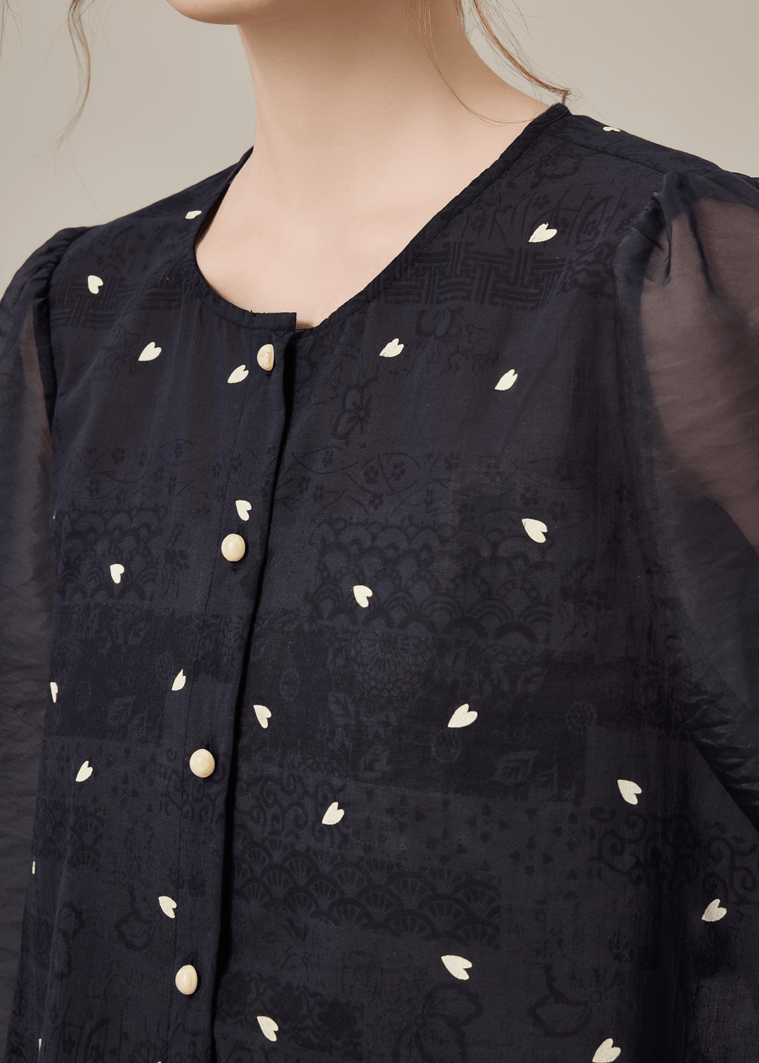 ETHEREAL PETAL SCATTERED BLOUSE - Vera Lumina