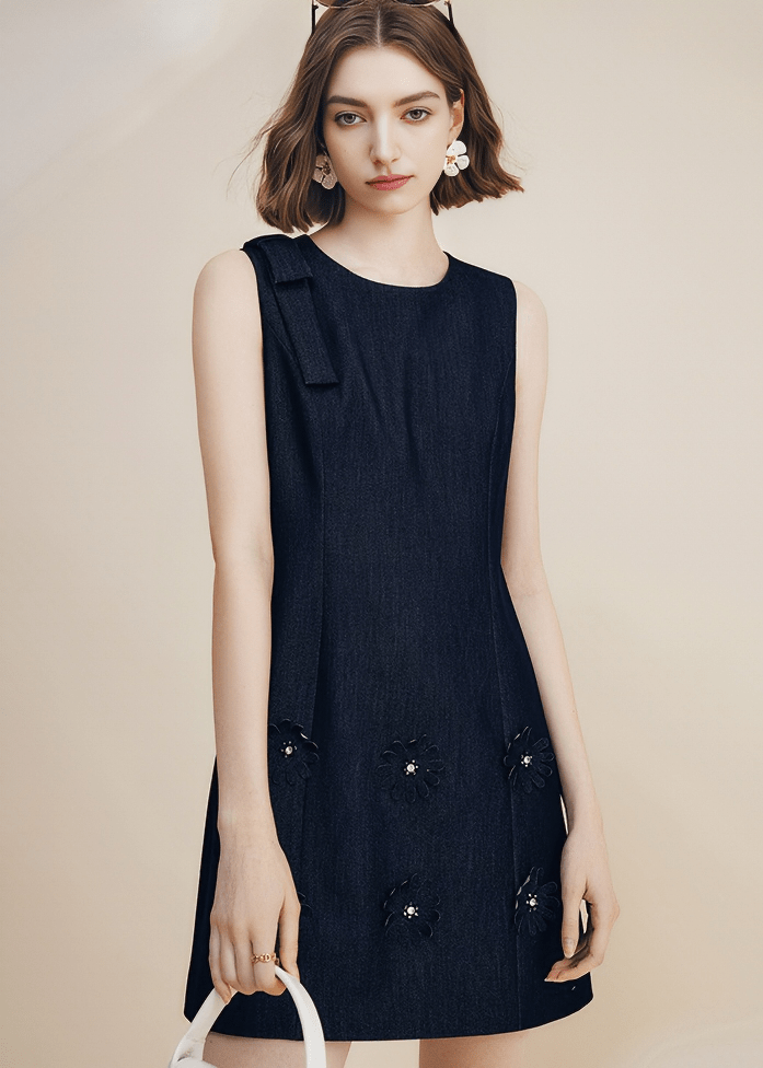 FLORAL CUTOUT SLEEVELESS SHIFT DRESS - Vera Lumina