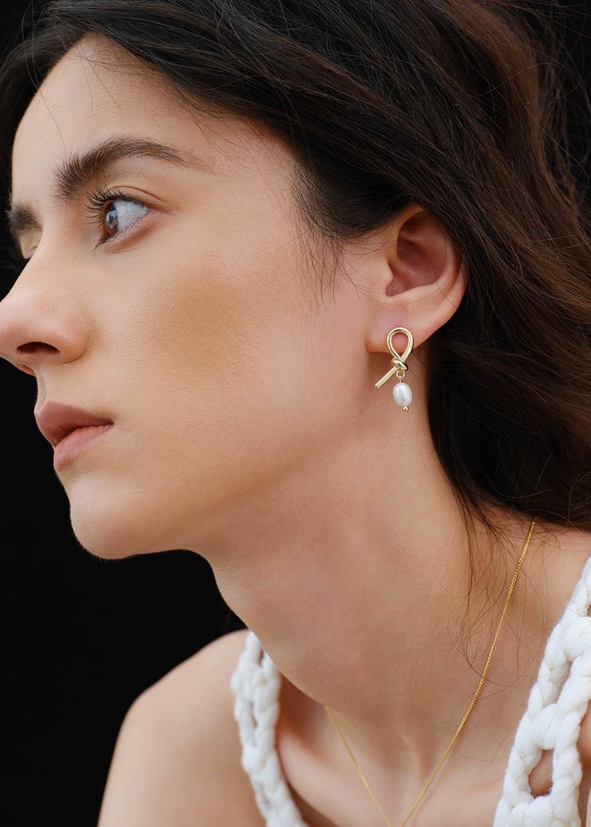French elegant pin earrings - Vera Lumina