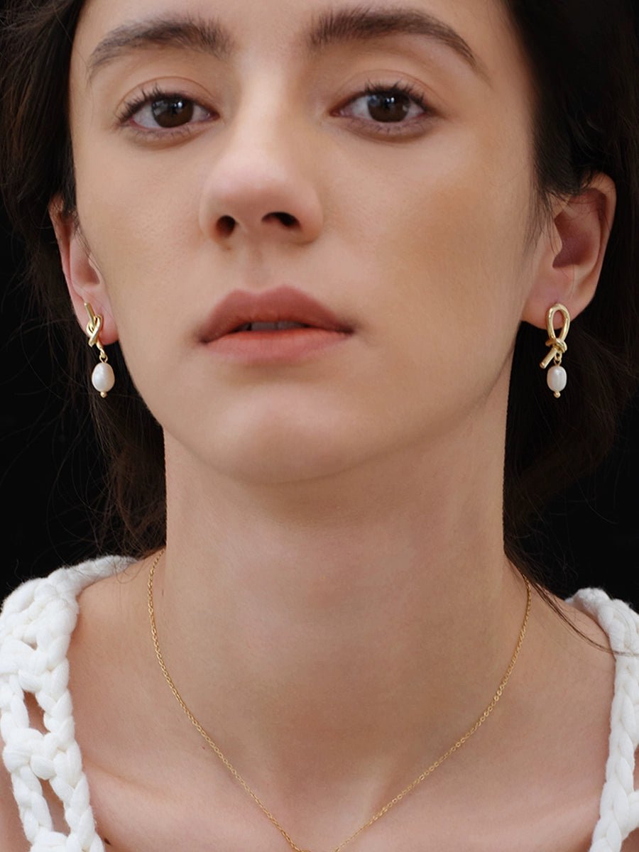 French elegant pin earrings - Vera Lumina