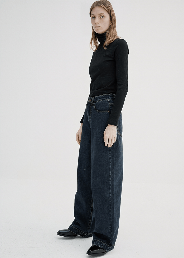 FUNNEL NECK LONG SLEEVE TEE - Vera Lumina