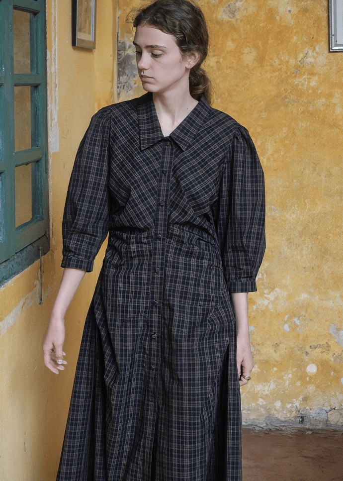GATHERED FRONT BUTTON DRESS - Vera Lumina