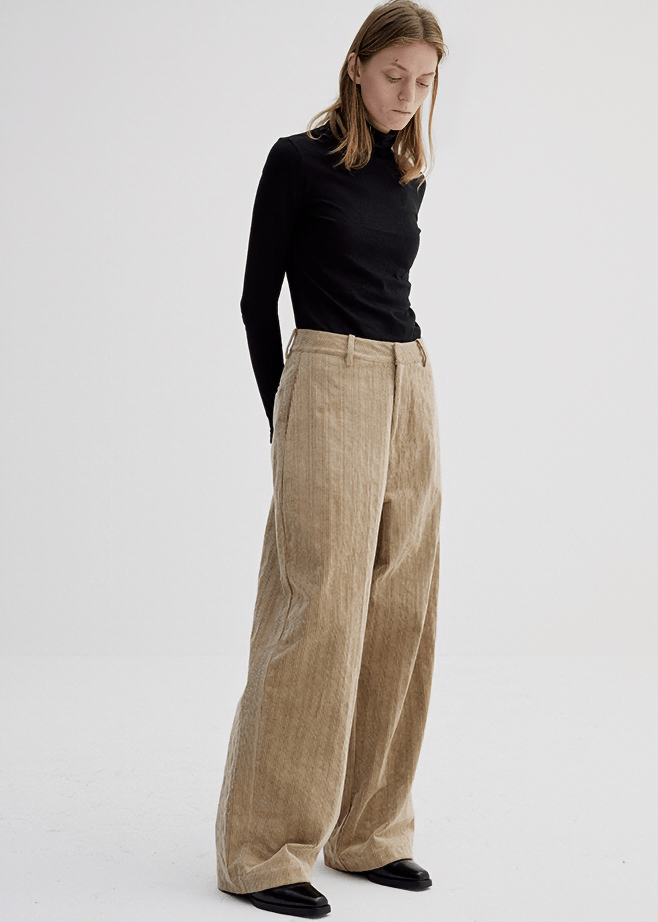 HIGH WAIST PLEATED WIDE LEG TROUSERS - Vera Lumina