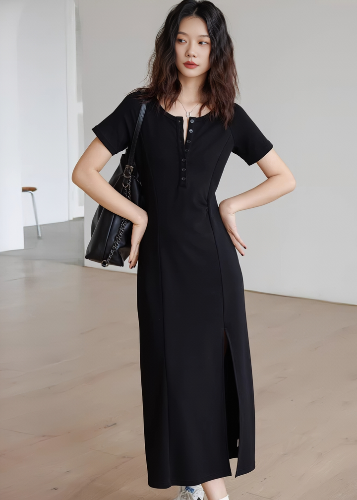 ヘンリーネックサイドスリットマキシワンピース