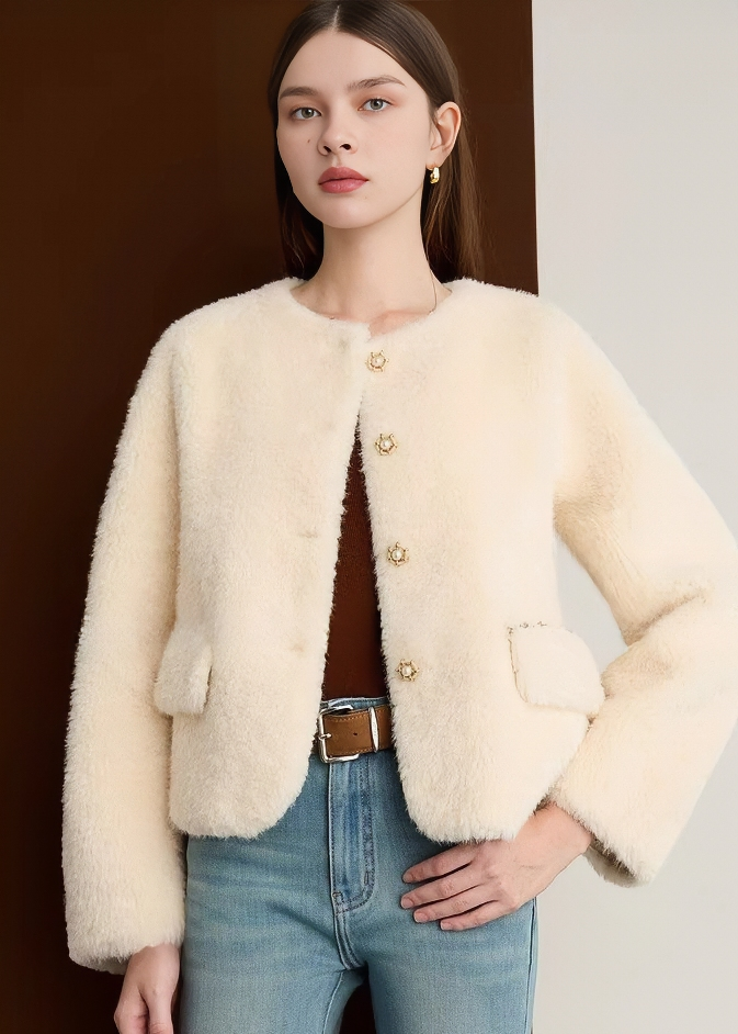 ビジューボタンボアノーカラージャケット