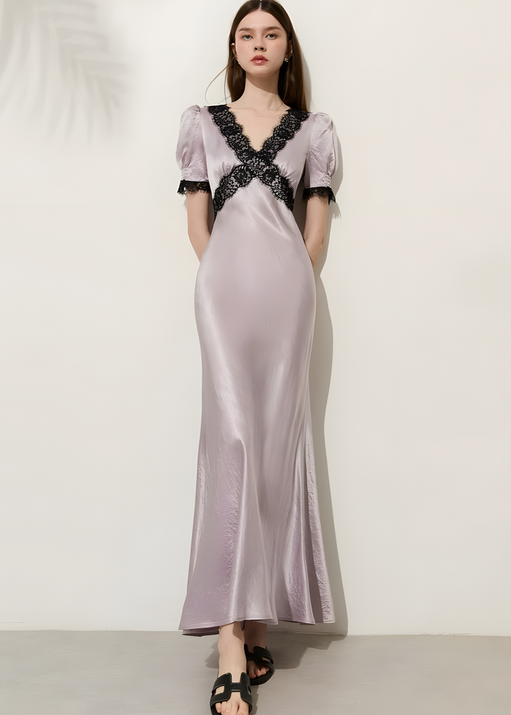 Meerjungfrauenkleid mit Spitzenbesatz