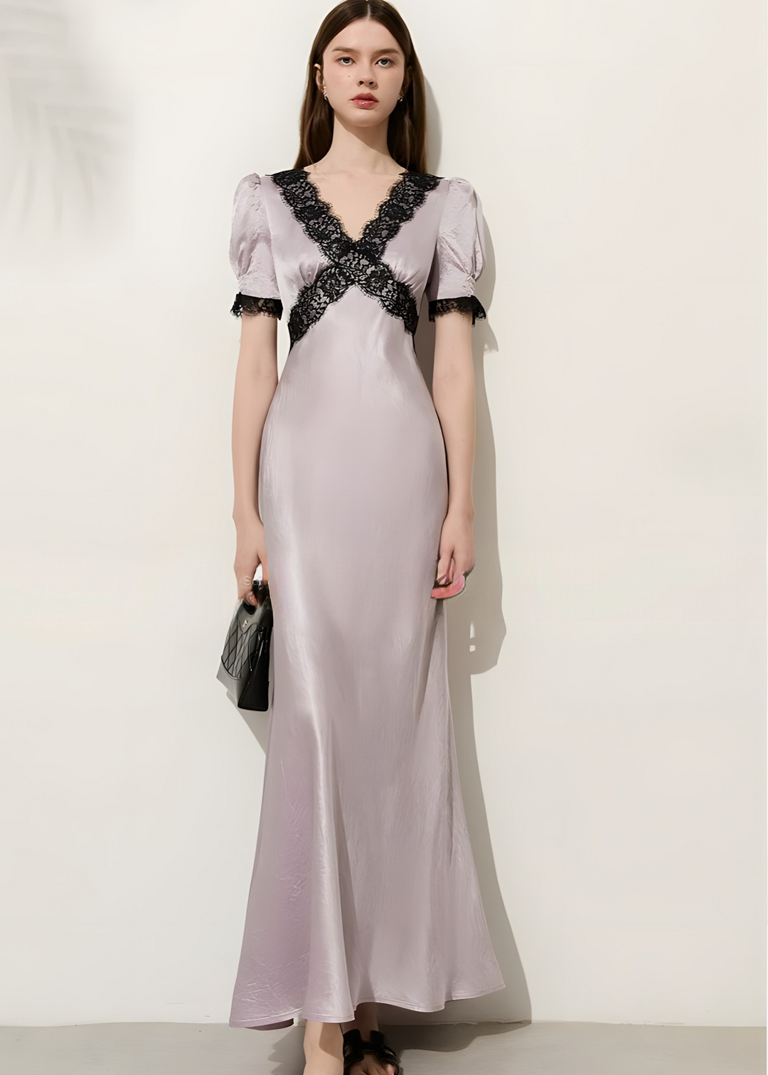 Meerjungfrauenkleid mit Spitzenbesatz