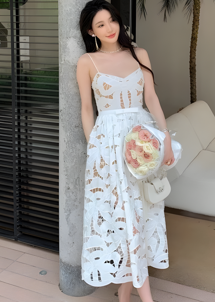 ビジューレースAラインドレス