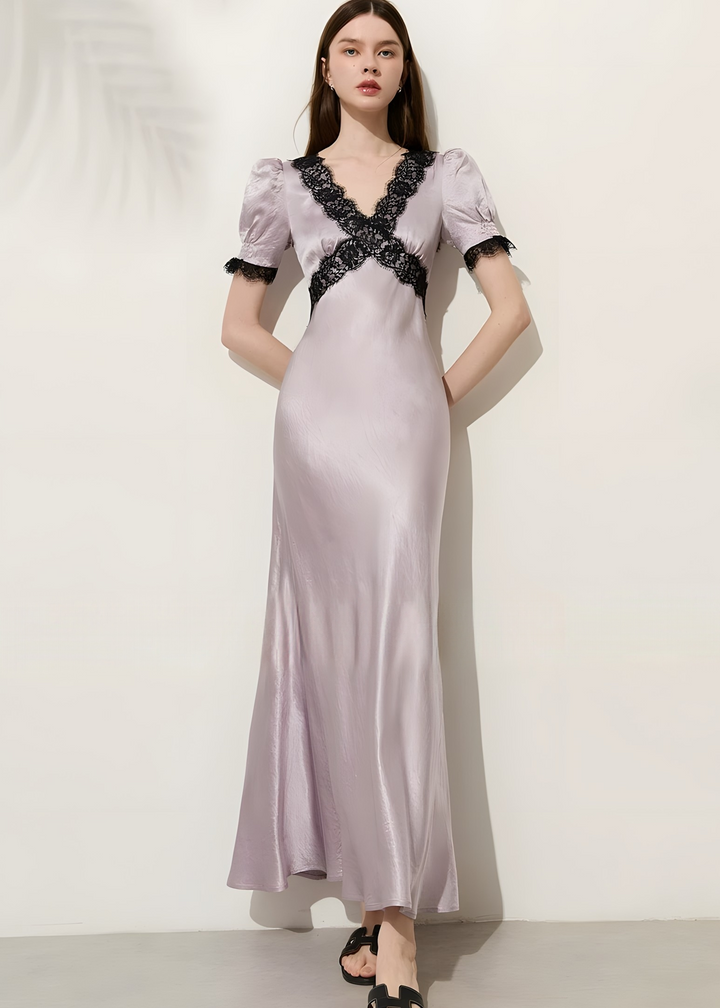 Meerjungfrauenkleid mit Spitzenbesatz