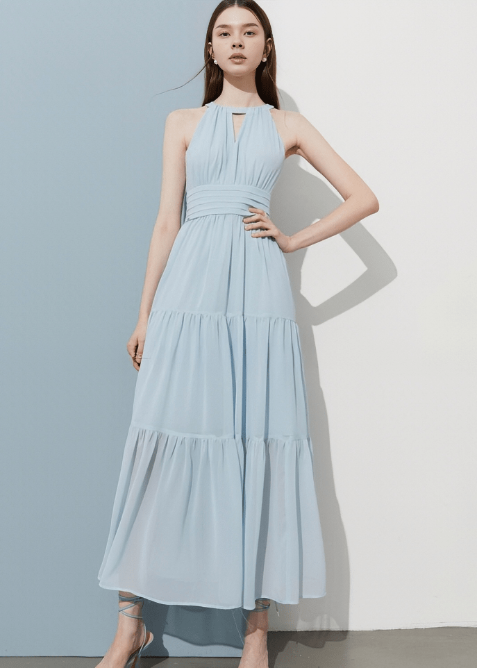 KEYHOLE HALTER TIERED MAXI DRESS - Vera Lumina