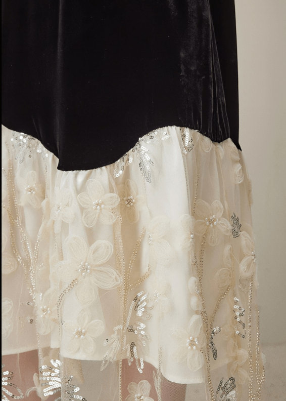LACE TRIM VELVET CONTRAST DRESS - Vera Lumina