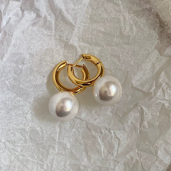 large pearl earrings - Vera Lumina