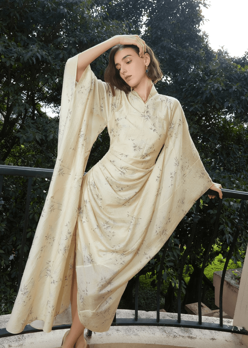 long - sleeved silhouette dress - Vera Lumina