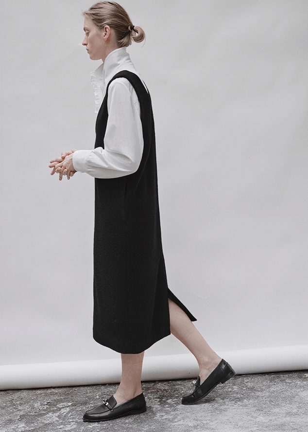 MINIMALIST PINAFORE DRESS - Vera Lumina