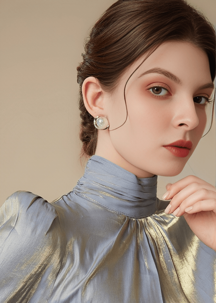 MOONLIGHT HALO GEM PIERCED EARRINGS - Vera Lumina