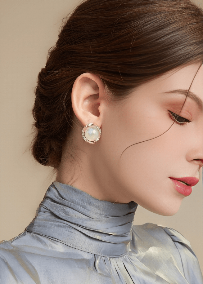 MOONLIGHT HALO GEM PIERCED EARRINGS - Vera Lumina