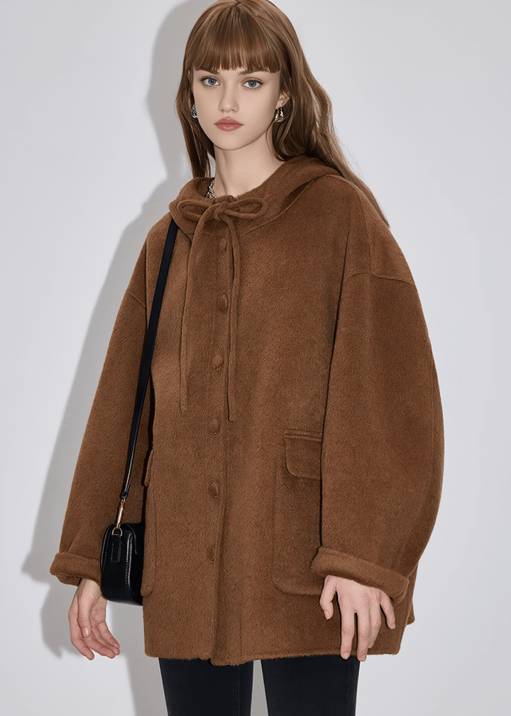 OVERSIZED BOW TIE COAT - Vera Lumina