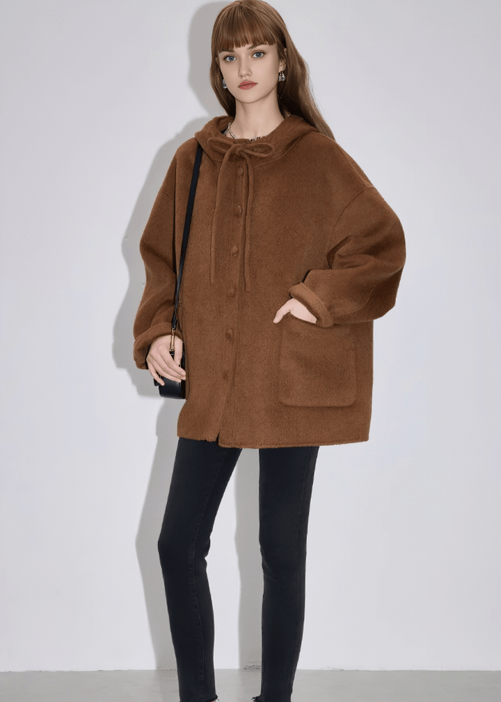 OVERSIZED BOW TIE COAT - Vera Lumina