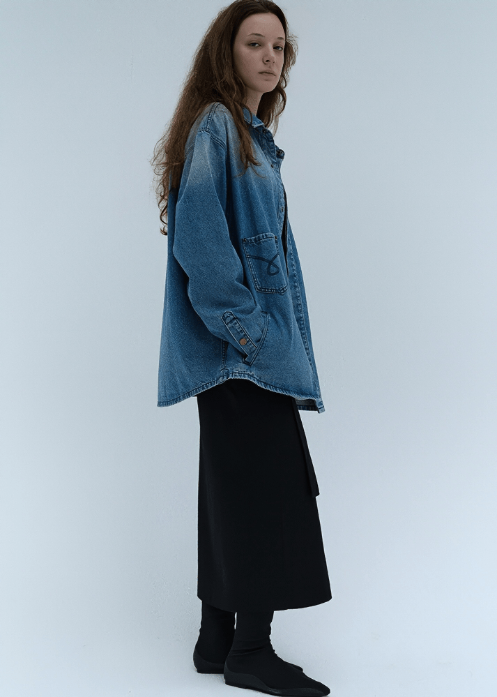 OVERSIZED DENIM WORKWEAR - Vera Lumina