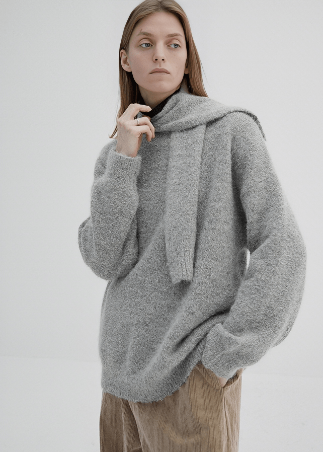 OVERSIZED KNIT CARDIGAN WITH ATTACHED SCARF - Vera Lumina