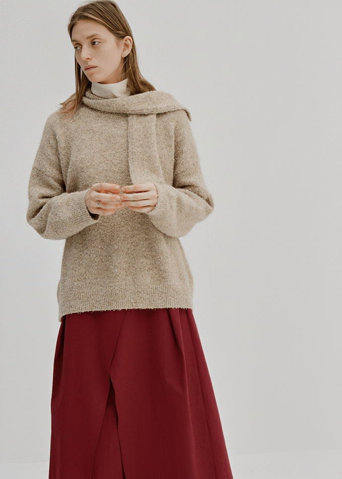 OVERSIZED KNIT CARDIGAN WITH ATTACHED SCARF - Vera Lumina