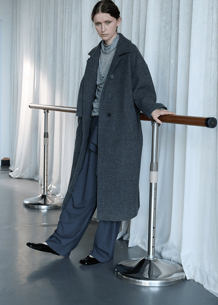OVERSIZED TEXTURED LONGLINE COAT - Vera Lumina