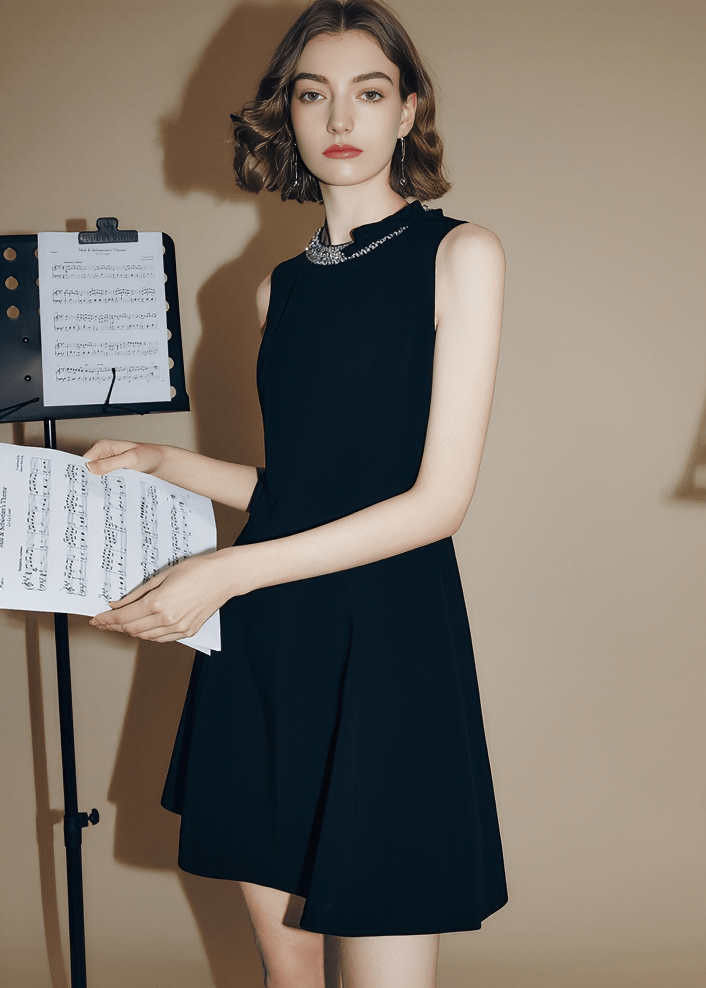 PEARL COLLAR SLEEVELESS DRESS - Vera Lumina